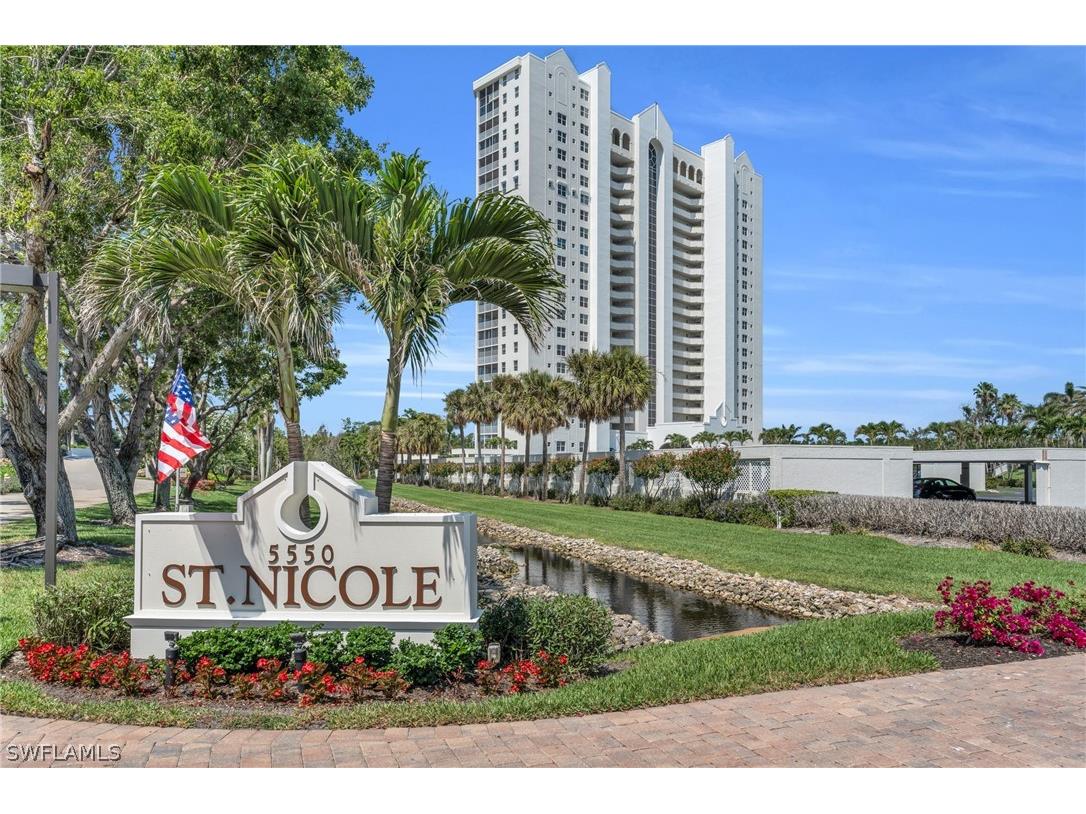 5550 Heron Point Drive #304 Naples FL 34108 226009646 image1