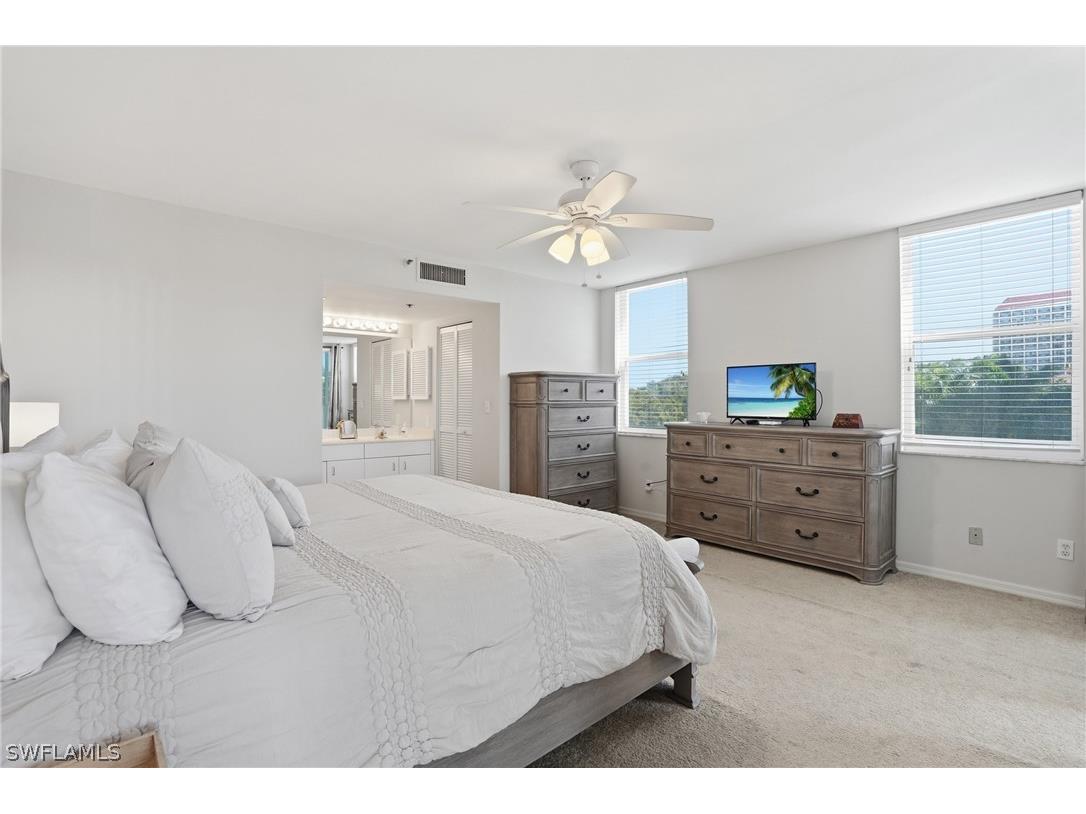 5550 Heron Point Drive #304 Naples FL 34108 226009646 image17