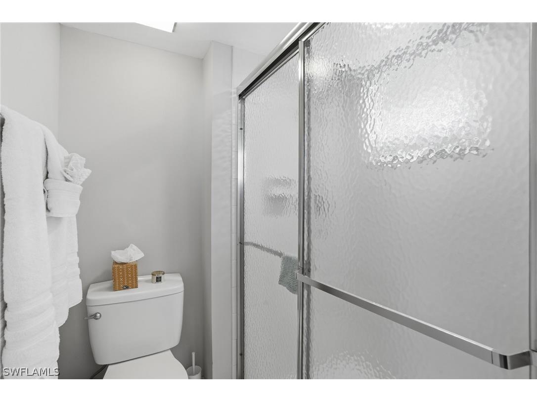 5550 Heron Point Drive #304 Naples FL 34108 226009646 image20