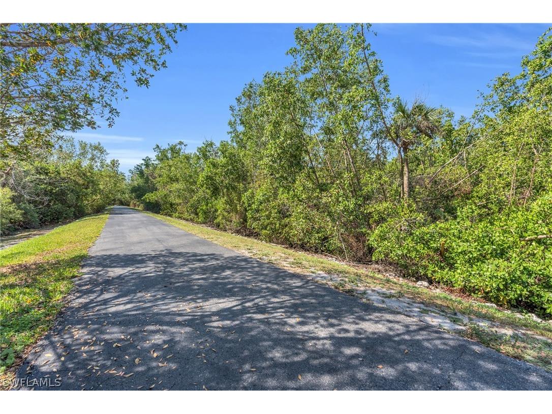 5550 Heron Point Drive #304 Naples FL 34108 226009646 image34