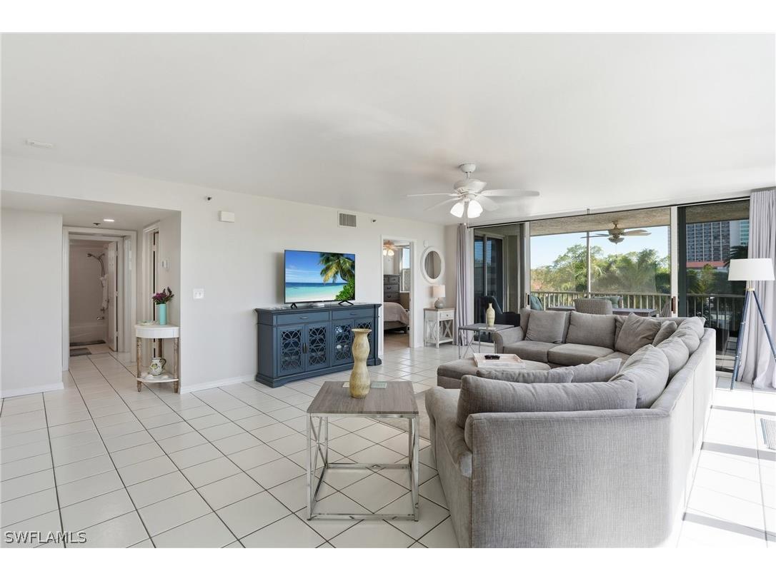 5550 Heron Point Drive #304 Naples FL 34108 226009646 image6