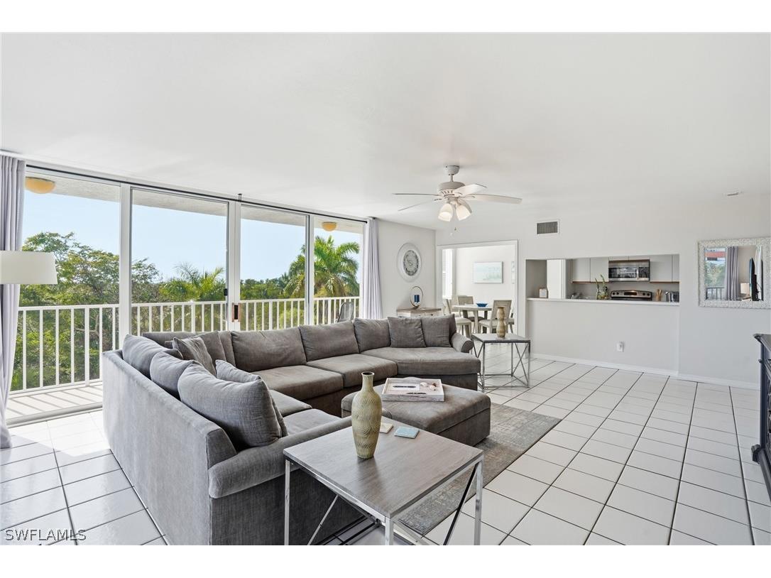 5550 Heron Point Drive #304 Naples FL 34108 226009646 image9