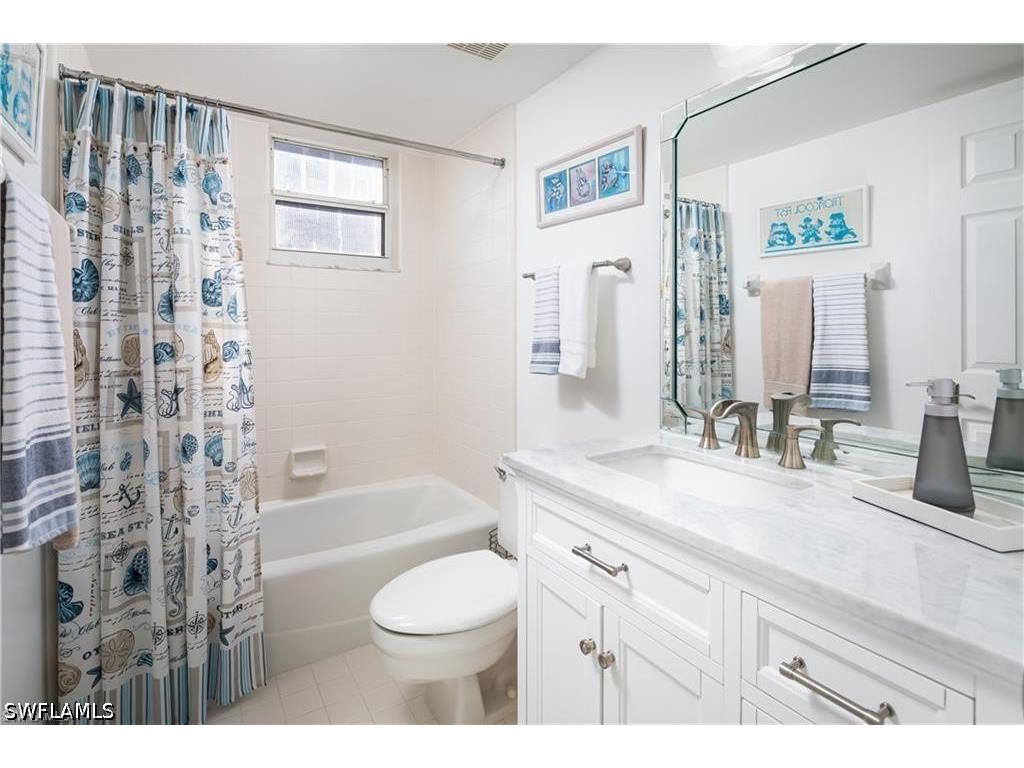 5550 Heron Point Drive #305 Naples FL 34108 226013829 image11