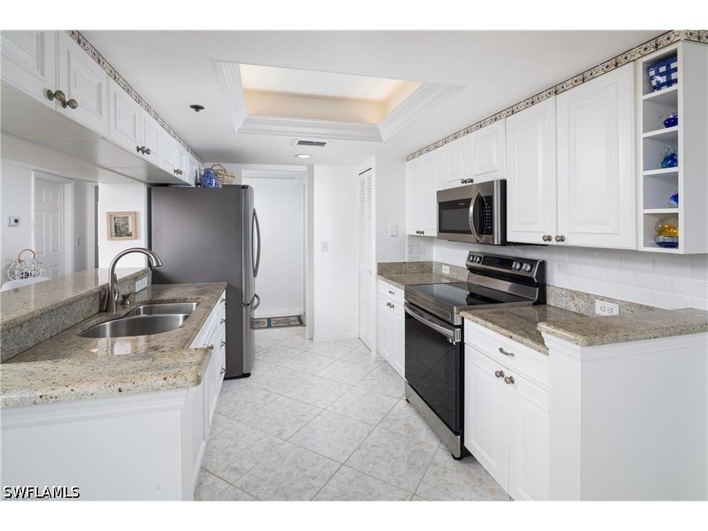 5550 Heron Point Drive #305 Naples FL 34108 226013829 image6