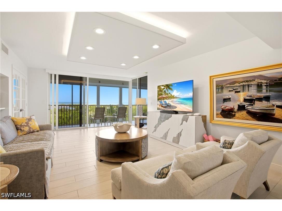 5550 Heron Point Drive #503 Naples FL 34108 226019615 image1