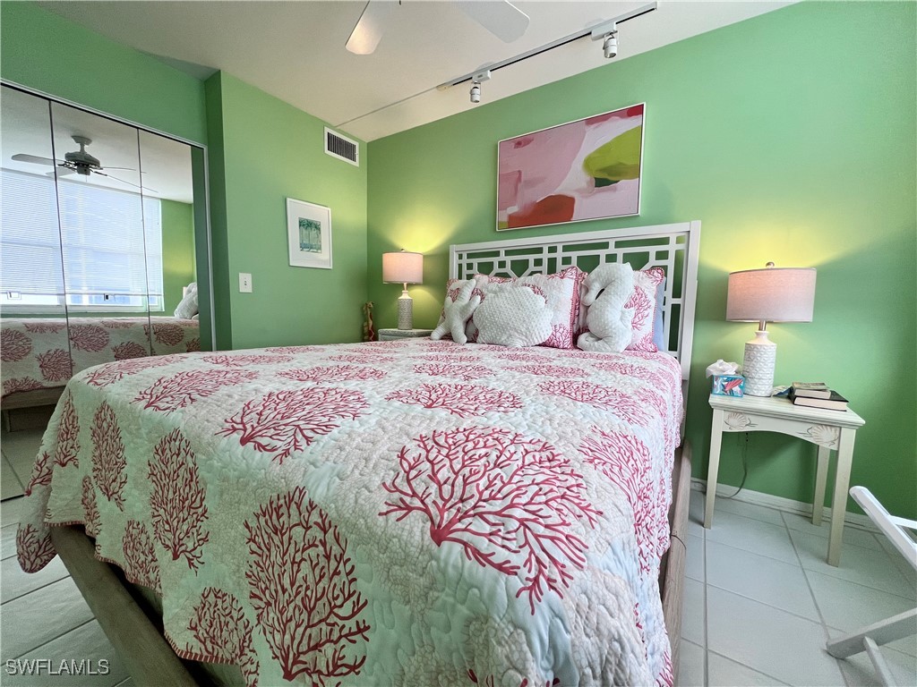 5550 Heron Point Drive #704 Naples FL 34108 225064773 image13