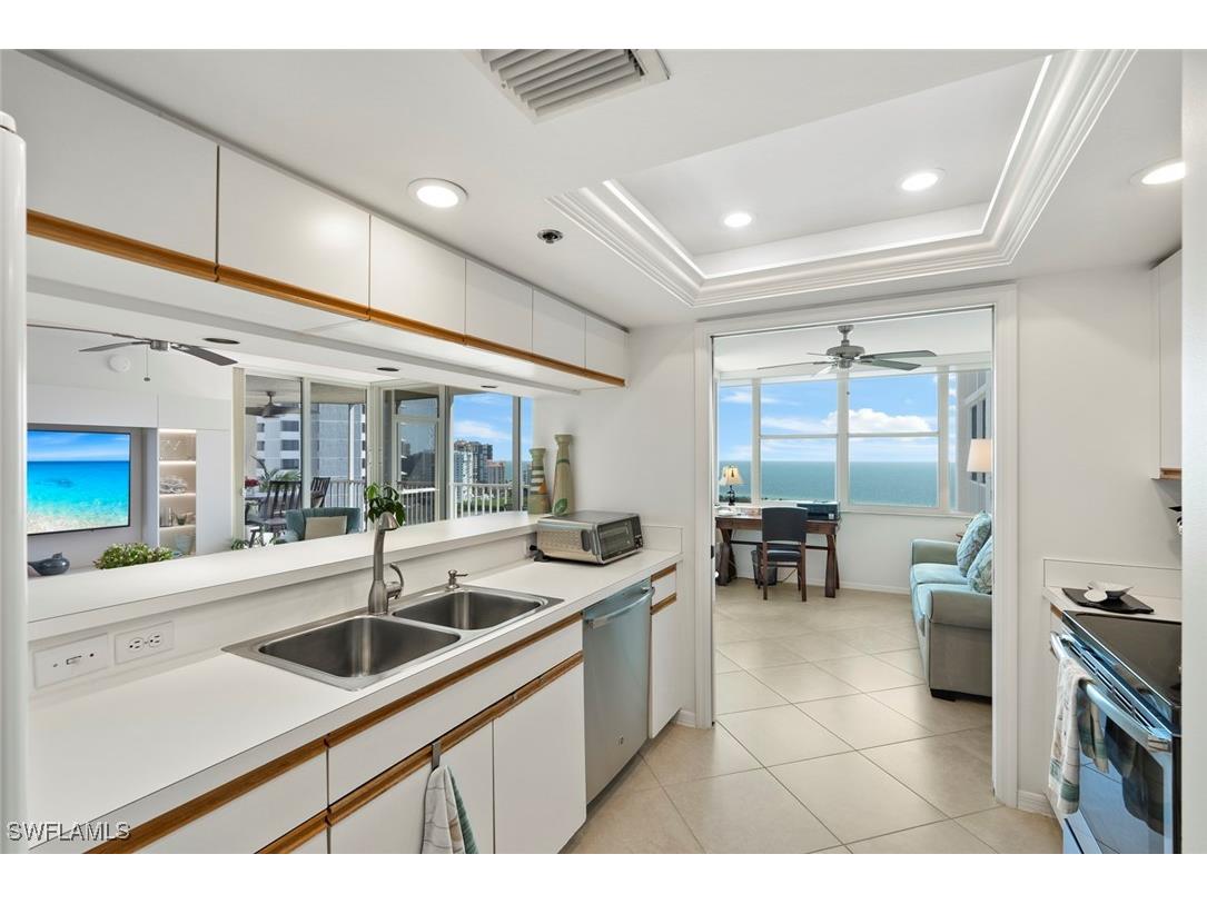 5550 Heron Point Dr #1902 Naples FL 34108 225064407 image13