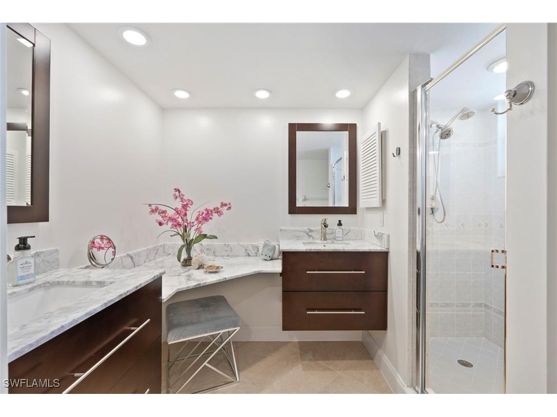 5550 Heron Point Dr #1902 Naples FL 34108 225064407 image4