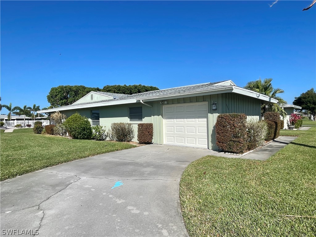 5554 Boynton Lane Fort Myers FL 33919 223008452 image1