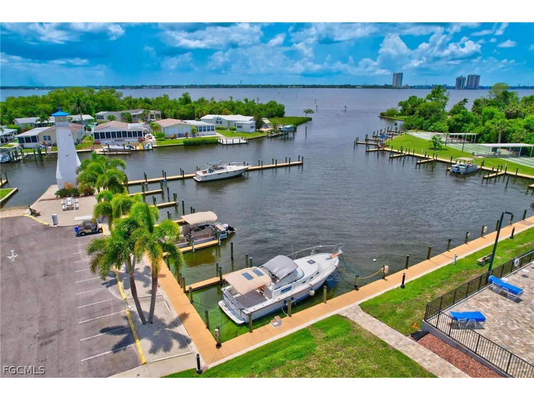 5554 Sir Walter Way North Fort Myers FL 33917 2026011132 image36