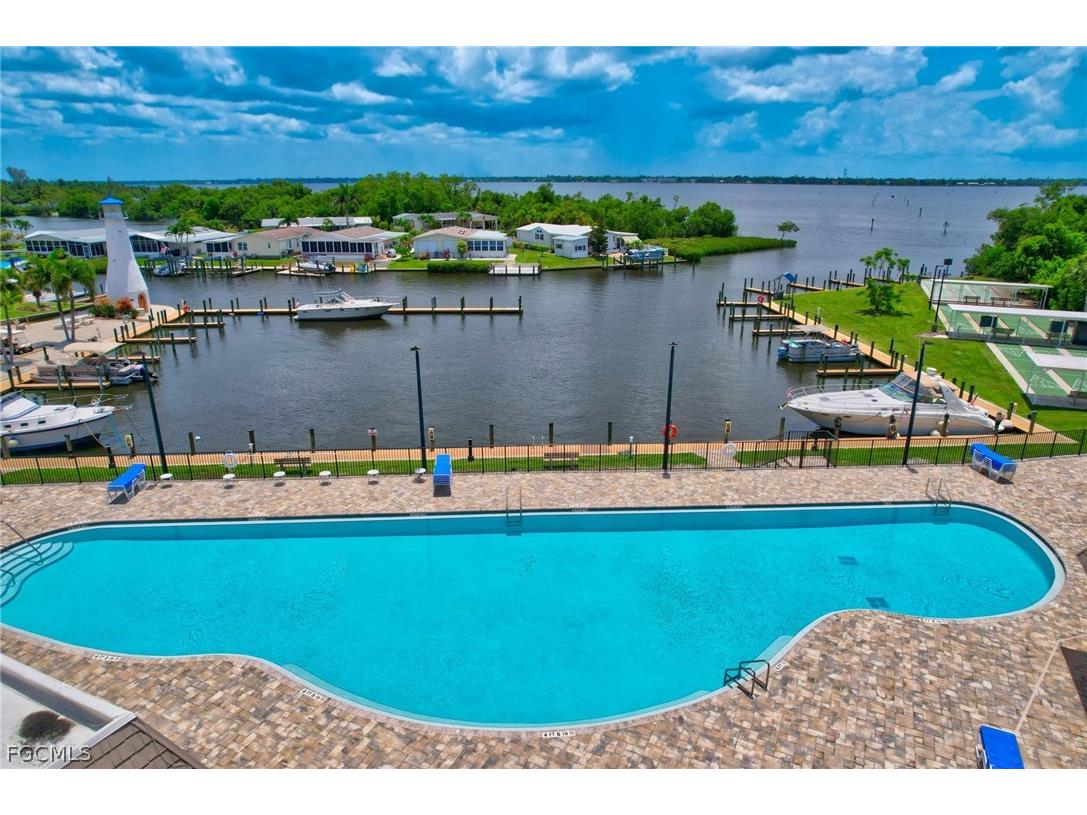 5554 Sir Walter Way North Fort Myers FL 33917 2026011132 image38