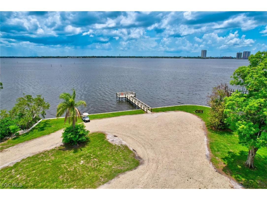 5554 Sir Walter Way North Fort Myers FL 33917 2026011132 image45