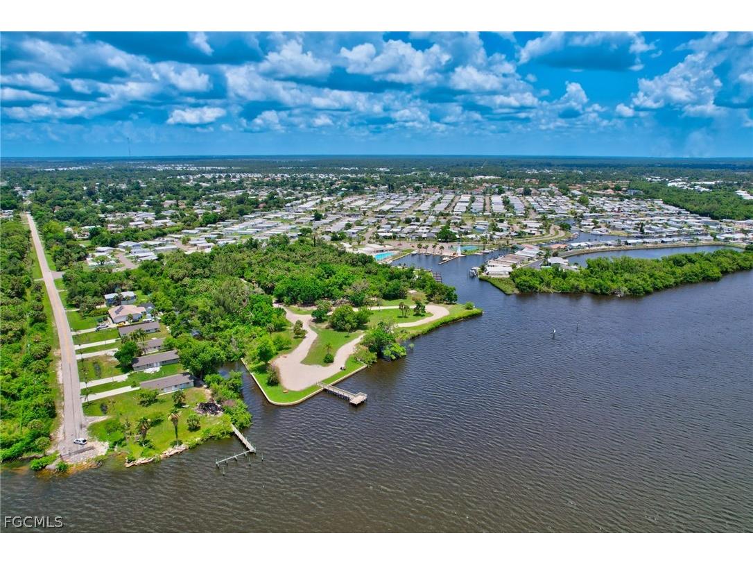 5554 Sir Walter Way North Fort Myers FL 33917 2026011132 image47