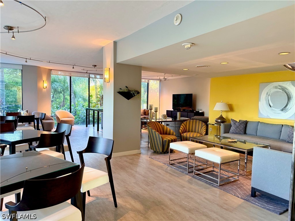 5555 Heron Point Drive #101 Naples FL 34108 226019039 image21