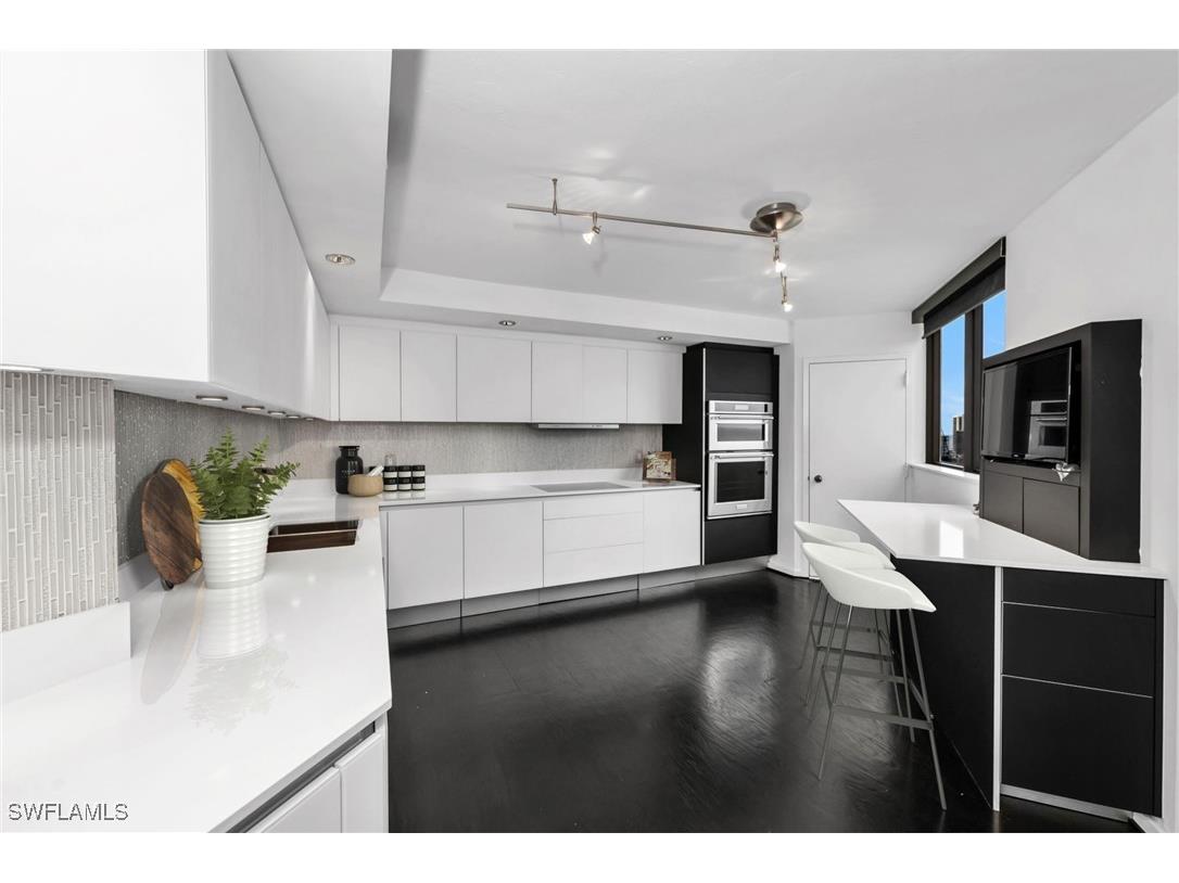 5555 Heron Point Drive #2101 Naples FL 34108 225075625 image10