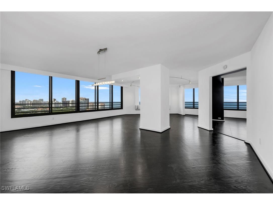 5555 Heron Point Drive #2101 Naples FL 34108 225075625 image17