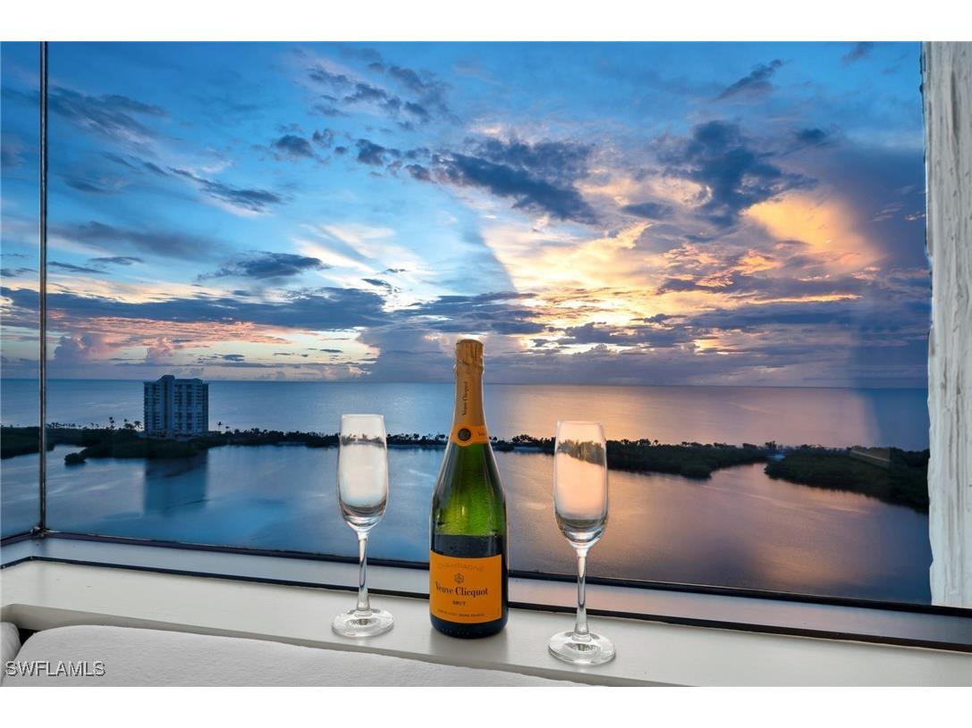 5555 Heron Point Drive #2101 Naples FL 34108 225075625 image2