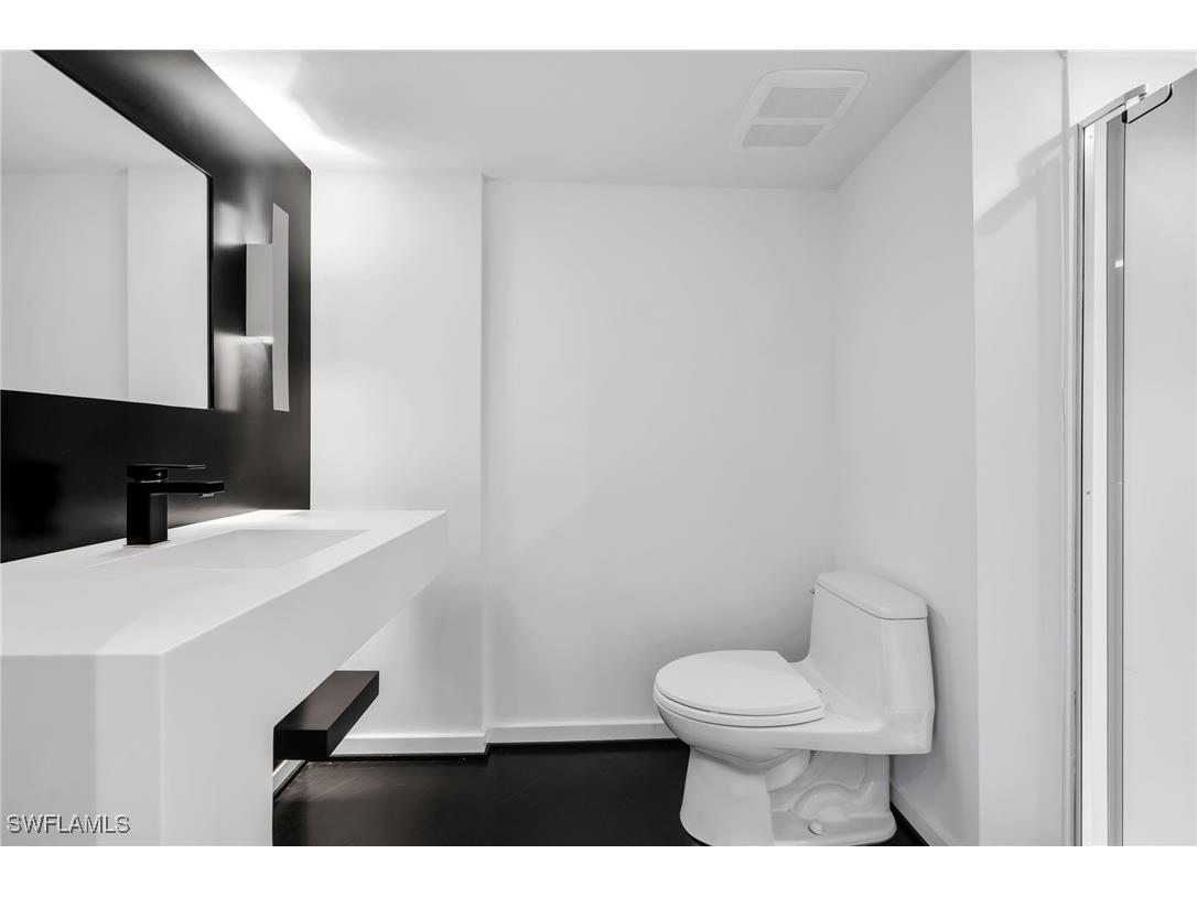 5555 Heron Point Drive #2101 Naples FL 34108 225075625 image22