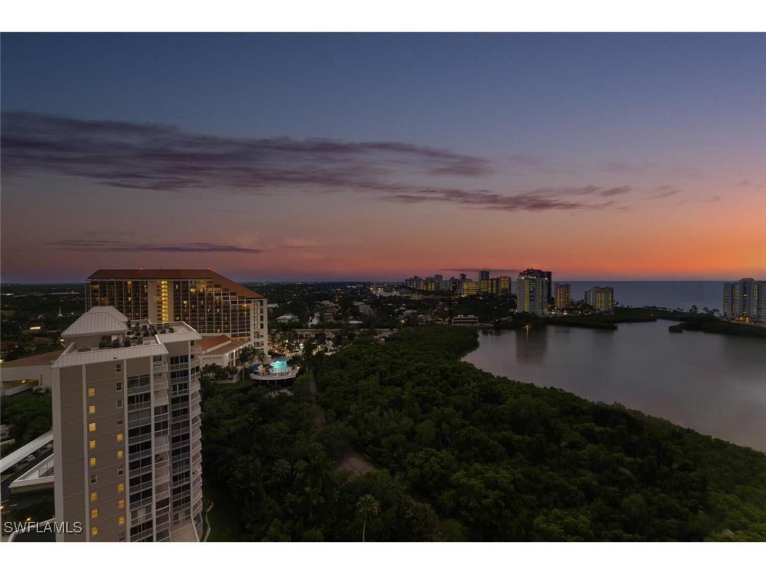 5555 Heron Point Drive #2101 Naples FL 34108 225075625 image23