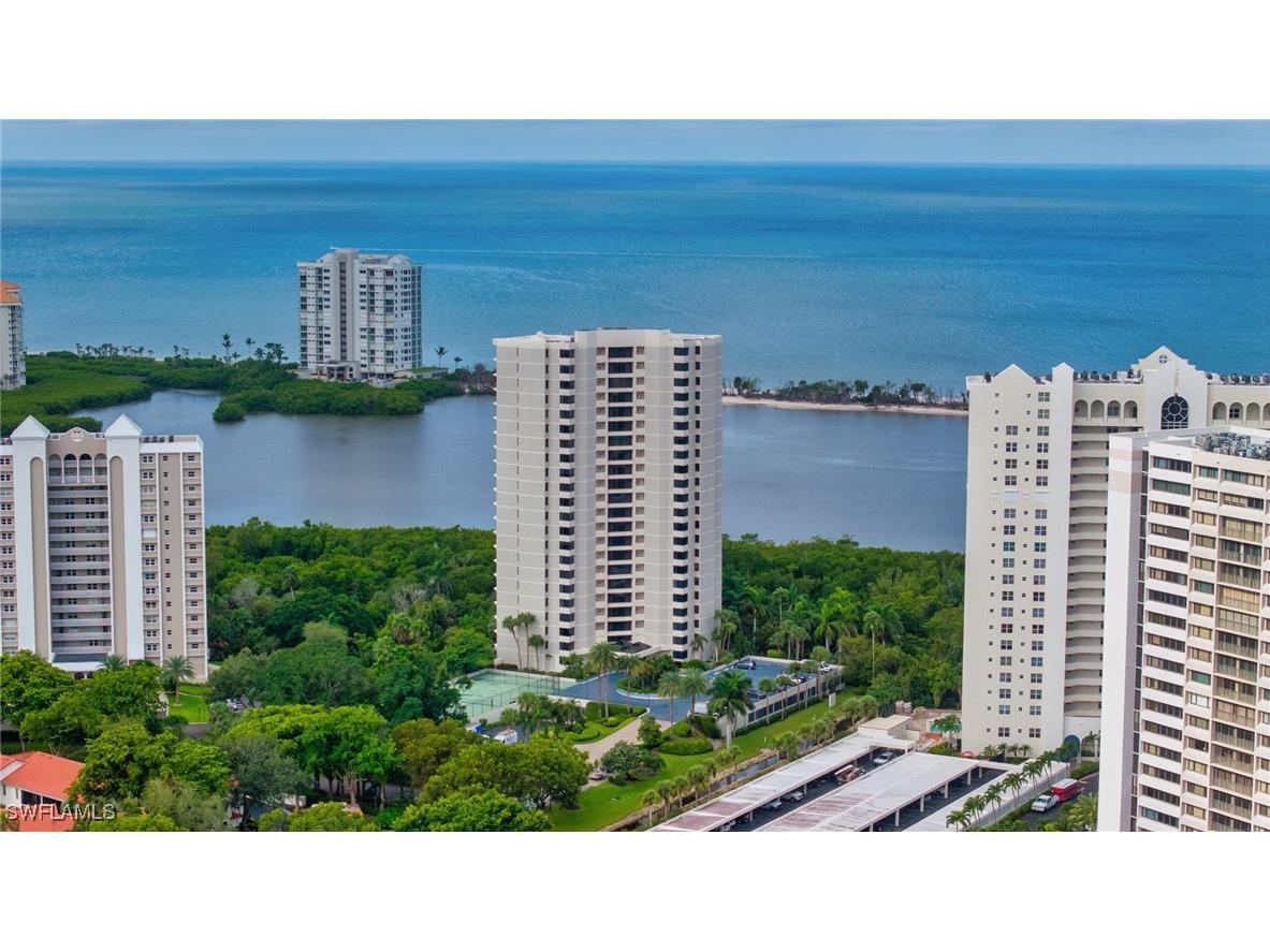 5555 Heron Point Drive #2101 Naples FL 34108 225075625 image3