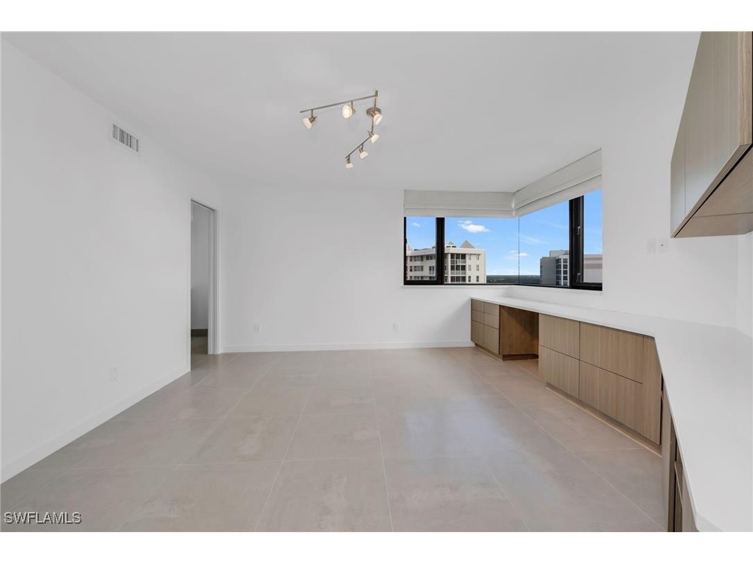 5555 Heron Point Drive #2101 Naples FL 34108 225075625 image32