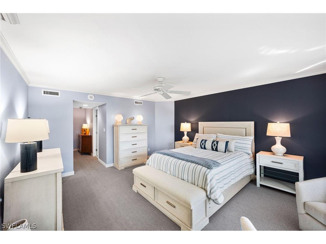 5555 Heron Point Drive #302 Naples FL 34108 226008629 image15