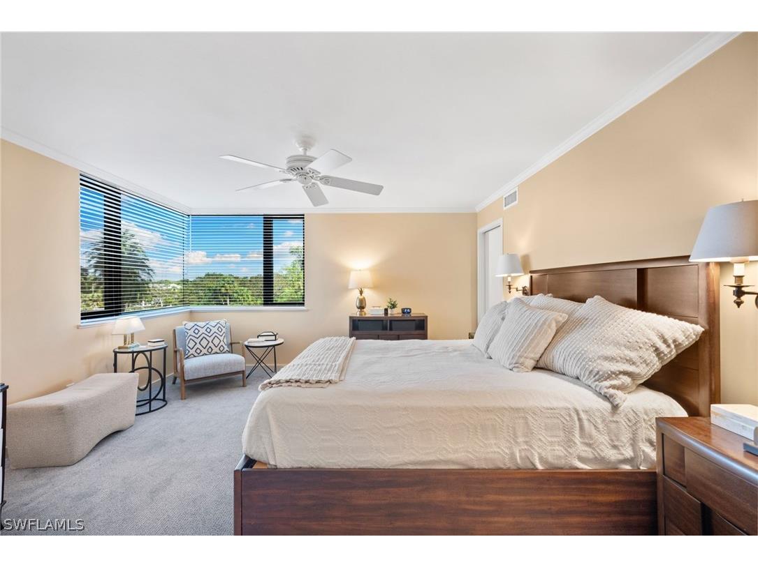 5555 Heron Point Drive #302 Naples FL 34108 226008629 image20