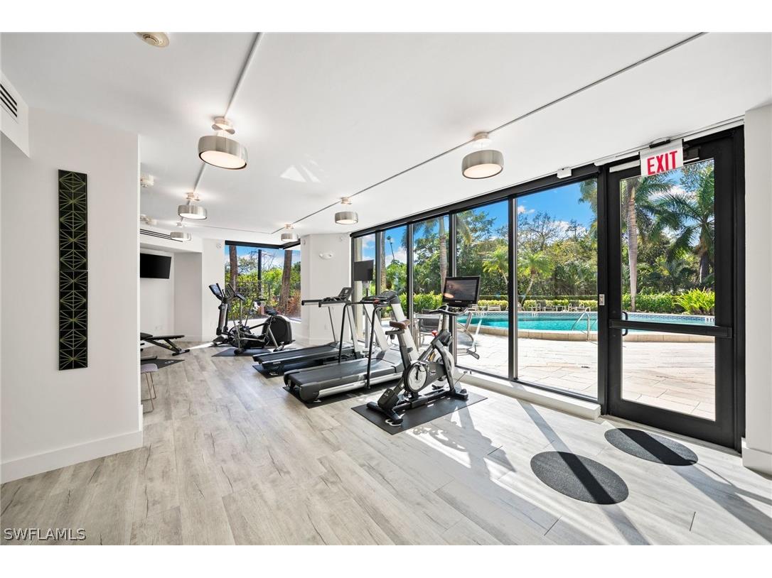 5555 Heron Point Drive #302 Naples FL 34108 226008629 image34