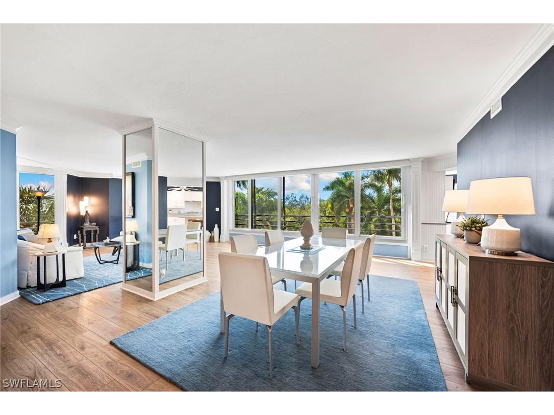 5555 Heron Point Drive #302 Naples FL 34108 226008629 image7
