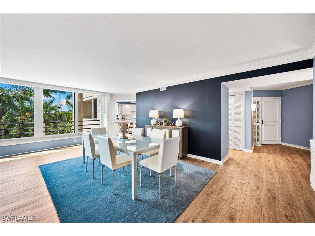 5555 Heron Point Drive #302 Naples FL 34108 226008629 image8