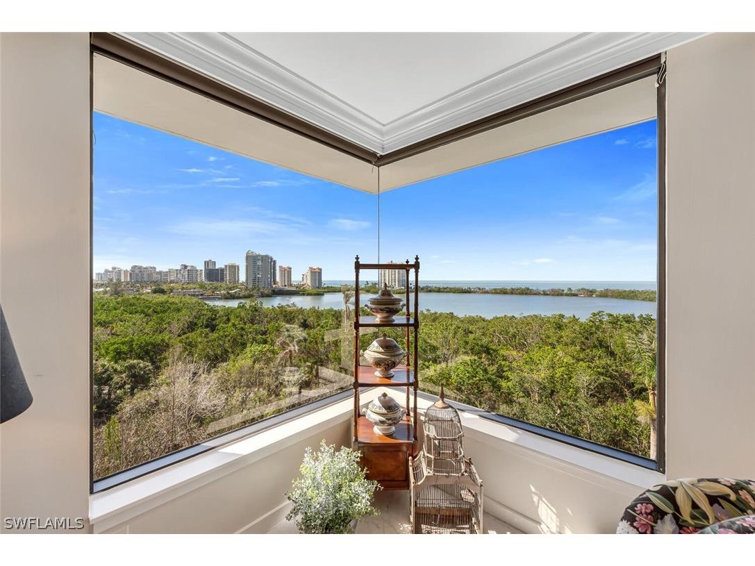 5555 Heron Point Drive #702 Naples FL 34108 223010317 image1