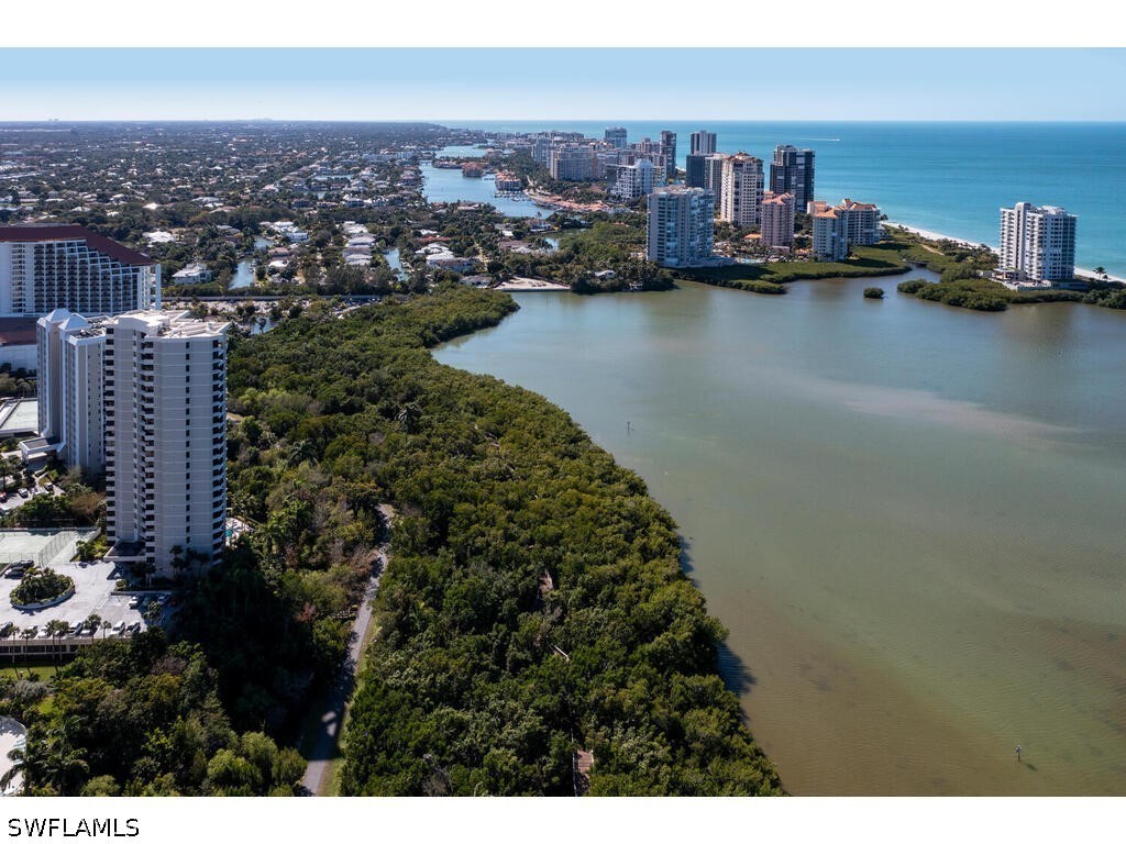 5555 Heron Point Drive #902 Naples FL 34108 226021783 image13