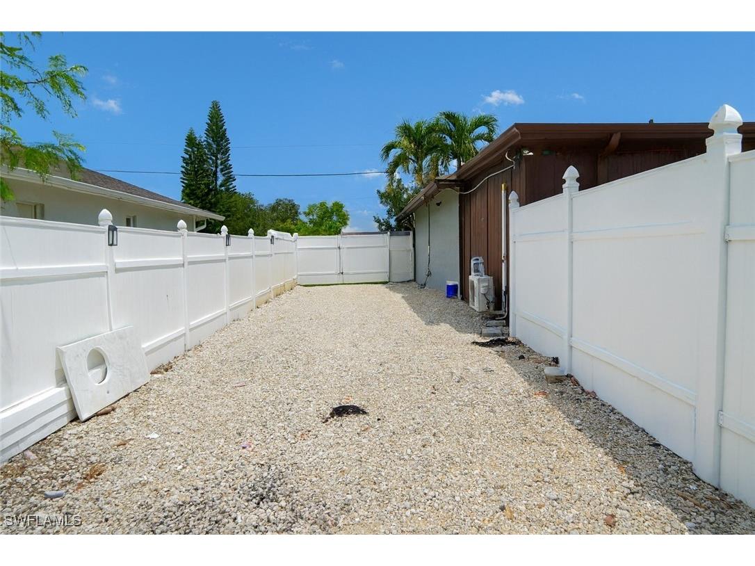 5556 32nd Avenue SW Naples FL 34116 225065194 image37