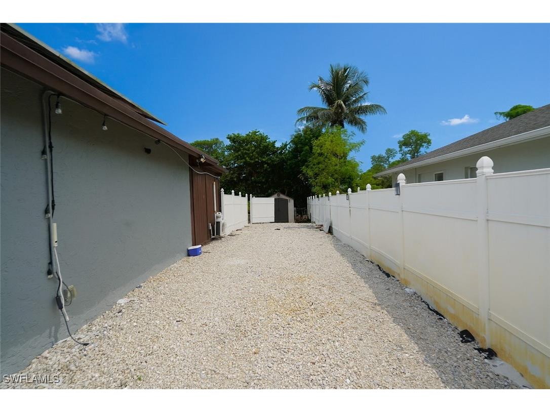 5556 32nd Avenue SW Naples FL 34116 225065194 image38