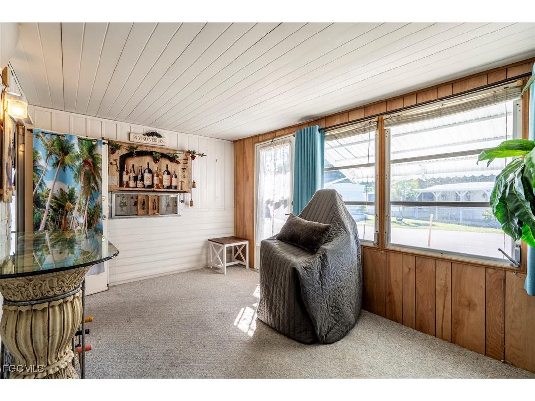 5558 Palm Beach Boulevard #14 Fort Myers FL 33905 2025020564 image10