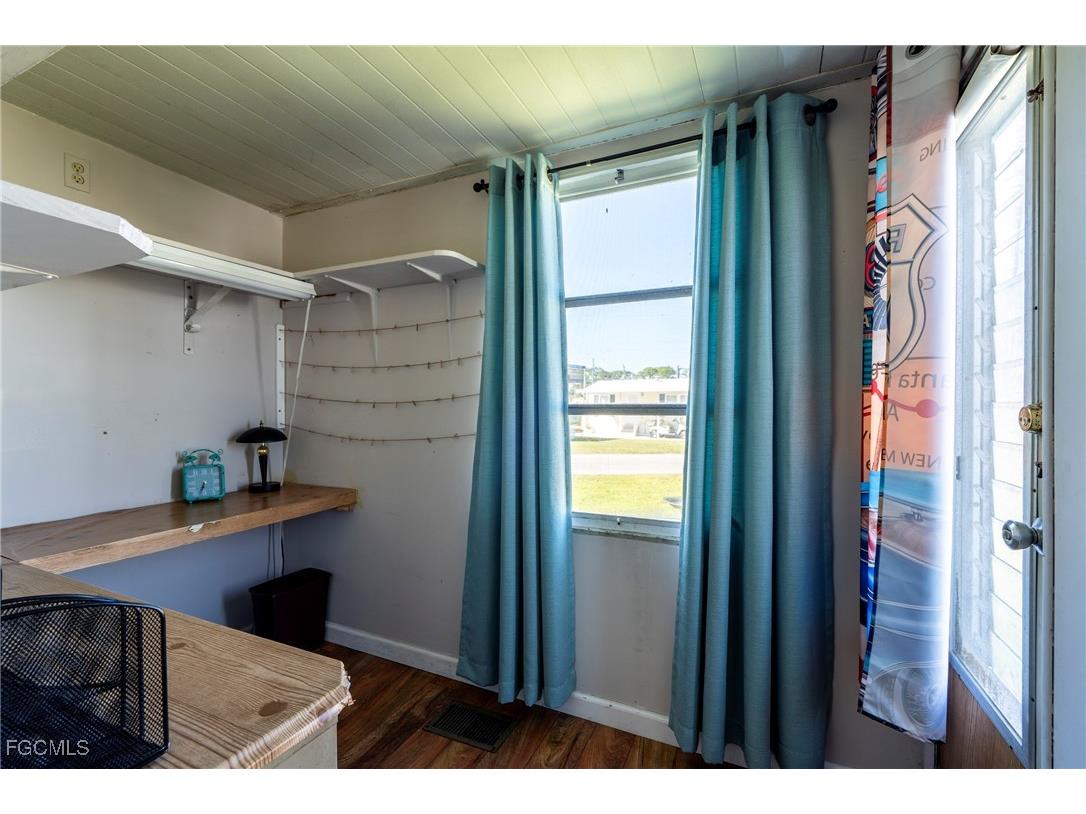 5558 Palm Beach Boulevard #14 Fort Myers FL 33905 2025020564 image15