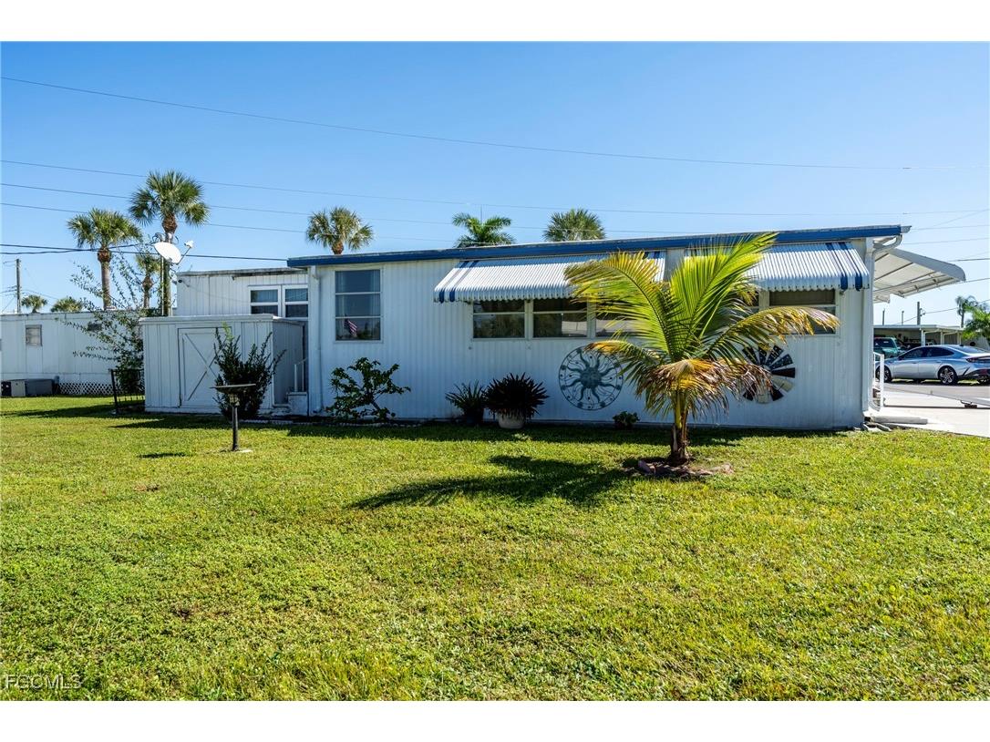 5558 Palm Beach Boulevard #14 Fort Myers FL 33905 2025020564 image20