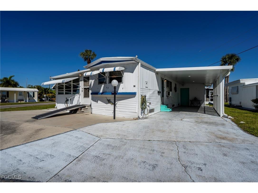 5558 Palm Beach Boulevard #14 Fort Myers FL 33905 2025020564 image3