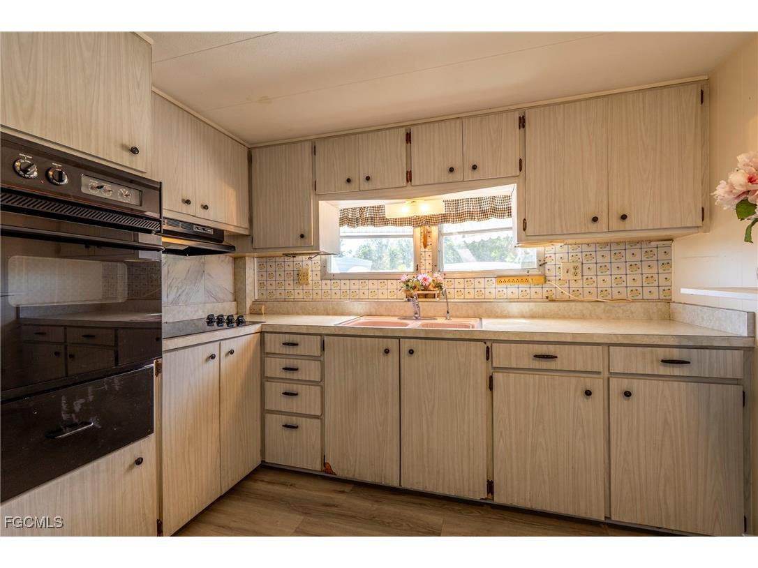 5558 Palm Beach Boulevard #14 Fort Myers FL 33905 2025020564 image7