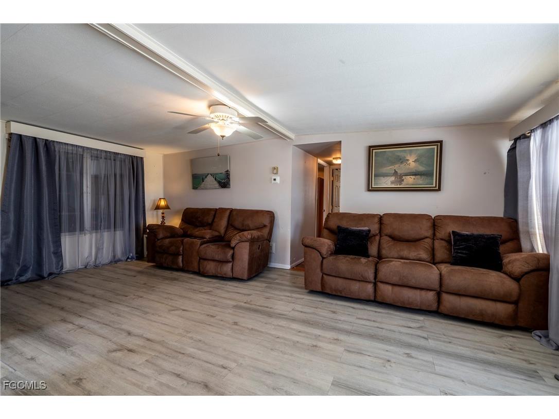 5558 Palm Beach Boulevard #14 Fort Myers FL 33905 2025020564 image9