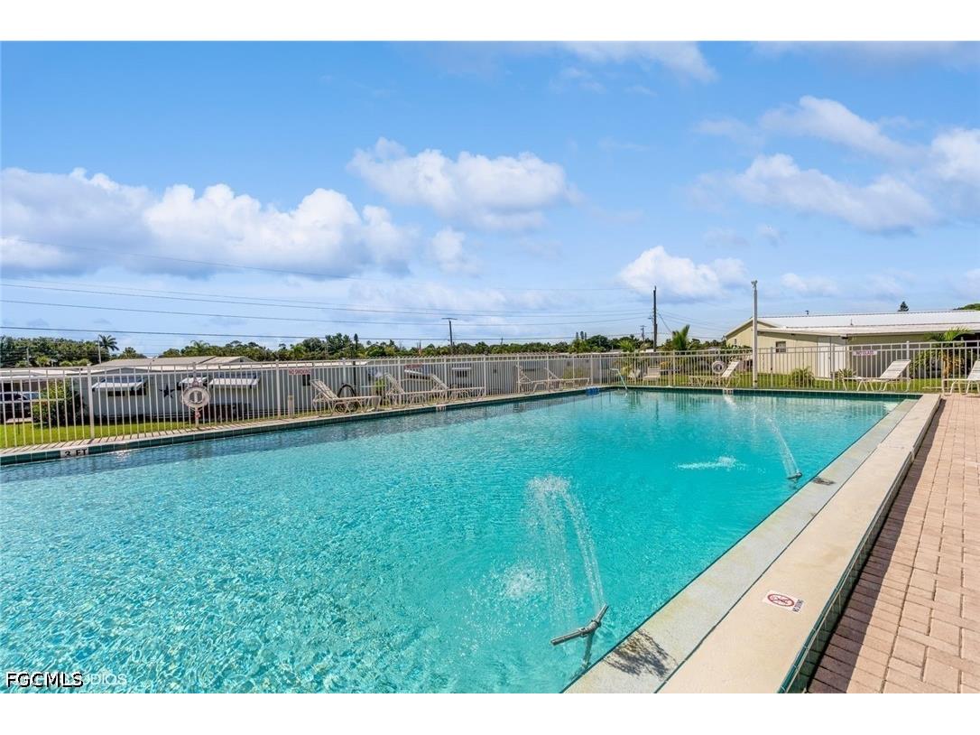 5558 Palm Beach Boulevard #14 Fort Myers FL 33905 2026021648 image26