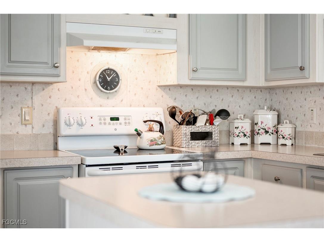 5558 Palm Beach Boulevard #283 Fort Myers FL 33905 2025009533 image8