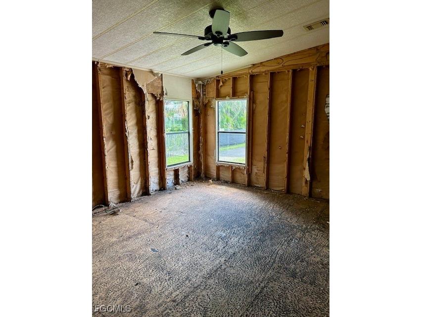 5558 Palm Beach Boulevard #325 Fort Myers FL 33905 2025010670 image27