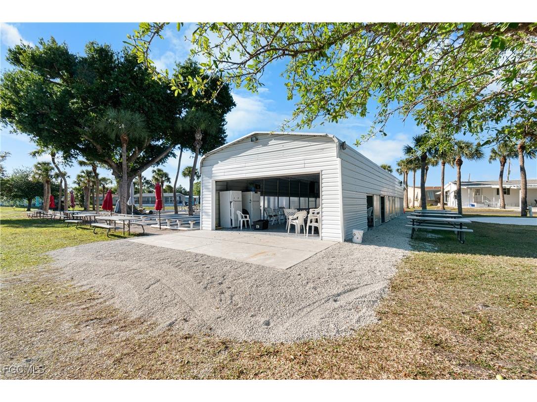 5558 Palm Beach Boulevard #35 Fort Myers FL 33905 2026004565 image33