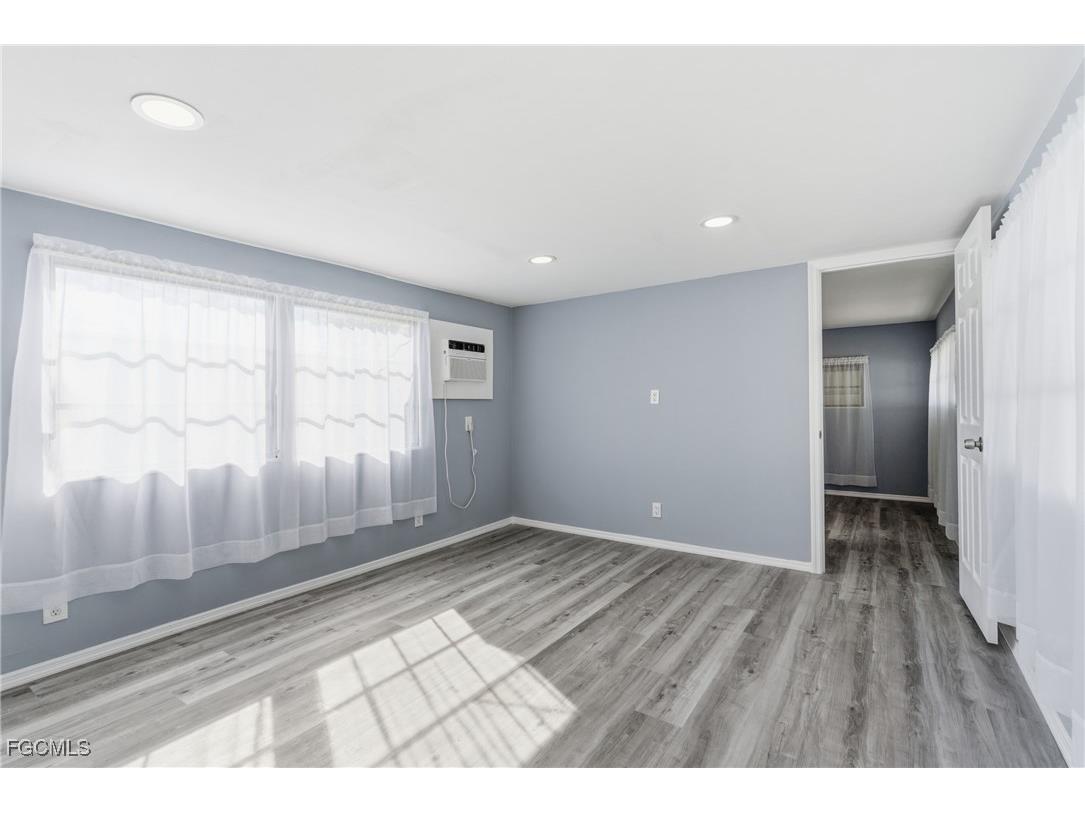 5558 Palm Beach Boulevard #82 Fort Myers FL 33905 2026001424 image6