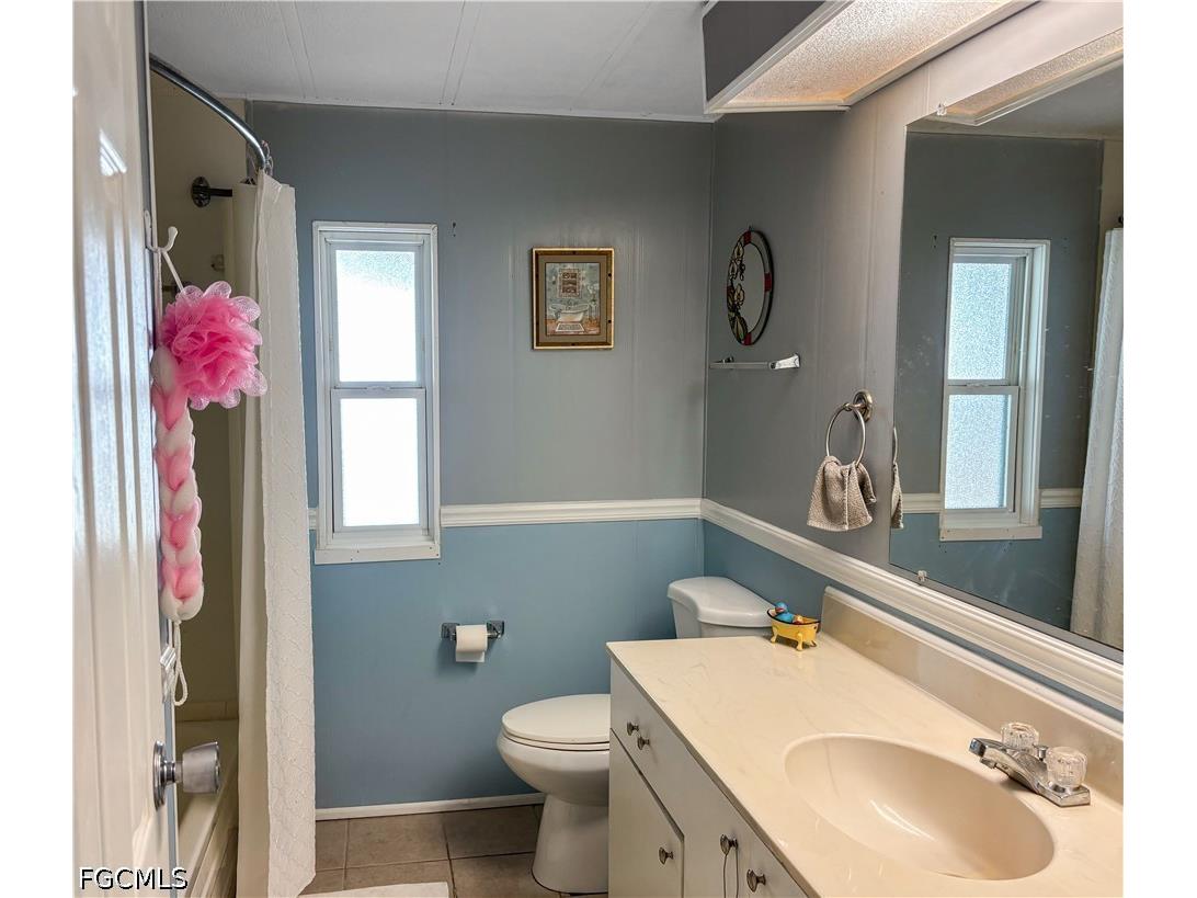 5558 Sir Walter Way North Fort Myers FL 33917 2026024381 image7