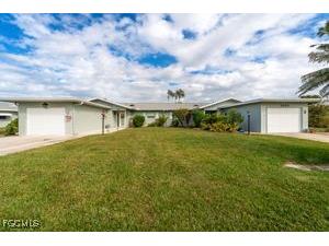 5559 Boynton Lane Fort Myers FL 33919 2025024456 image2