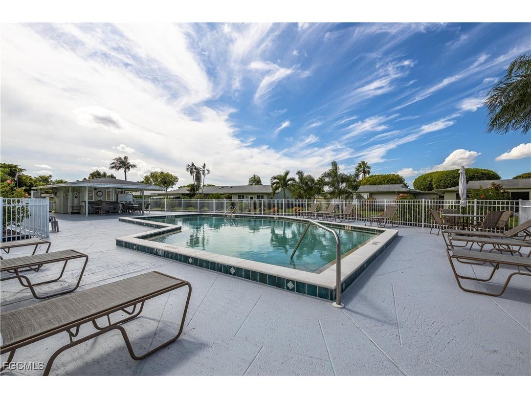 5559 Boynton Lane Fort Myers FL 33919 2025024456 image28