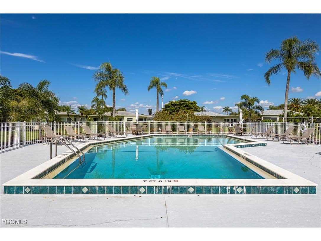 5559 Boynton Lane Fort Myers FL 33919 2025024456 image29