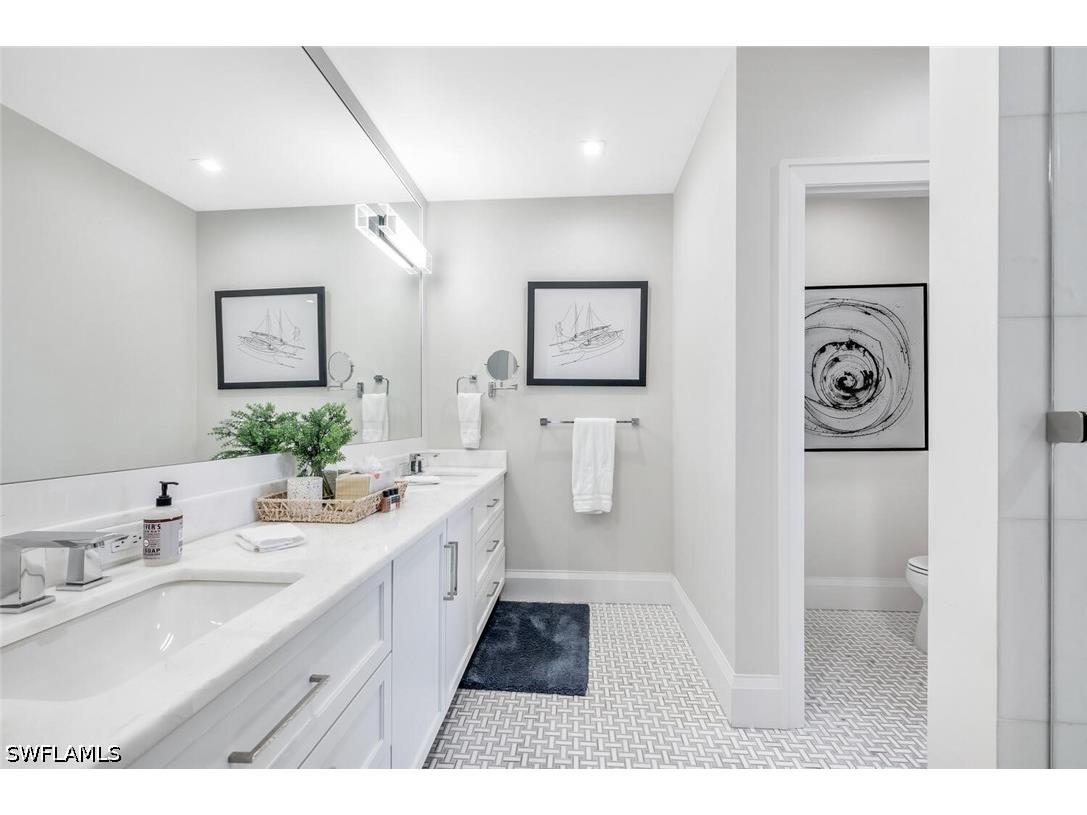 556 17th Avenue S Naples FL 34102 226024648 image33